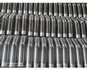 發(fā)動(dòng)機(jī)中冷管